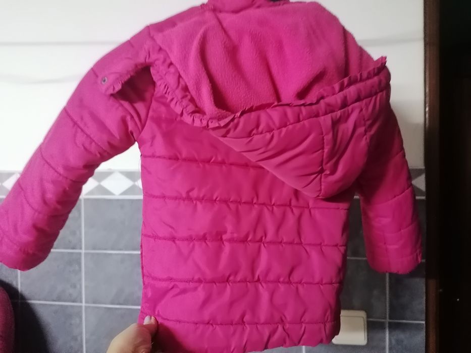 Kispo menina rosa