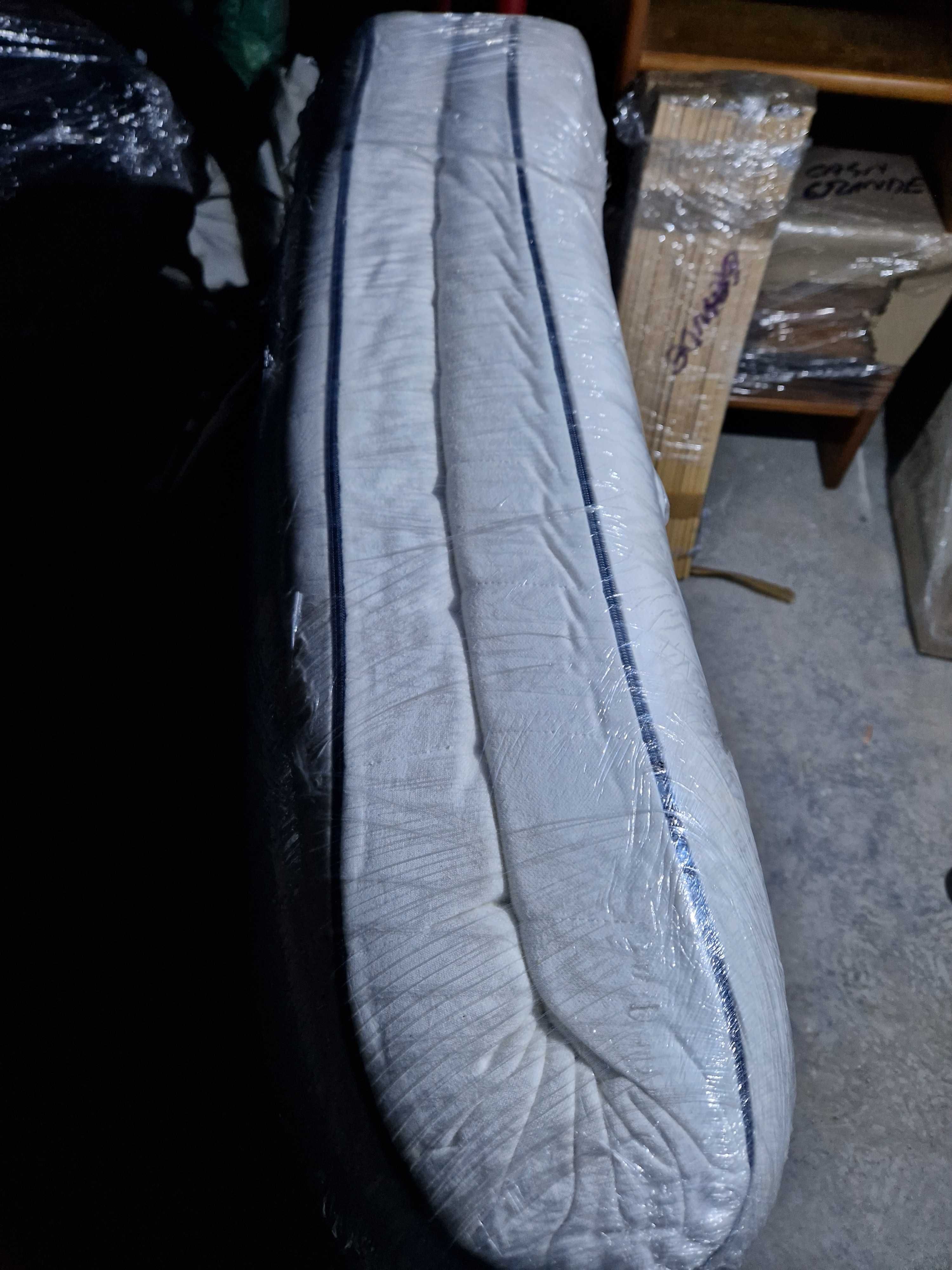 cama Ikea branca individual com colchão