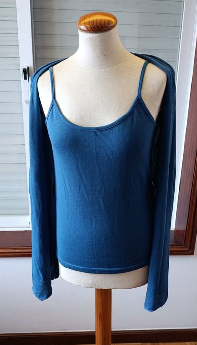 Conjunto de malha, Venca - Novo

- Em preto e em azul
- Tamanho: M

Os