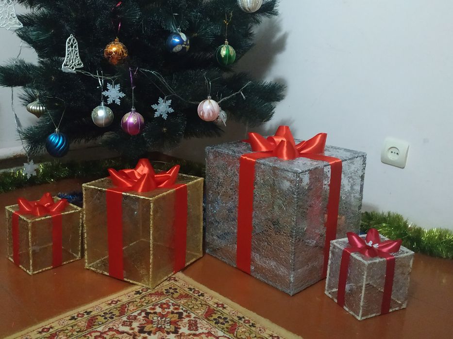Новорічний декор Подарунок