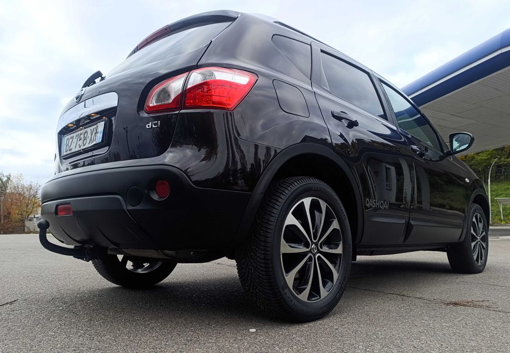 Ніссан Кашкай Nissan Qashqai 2011 рік