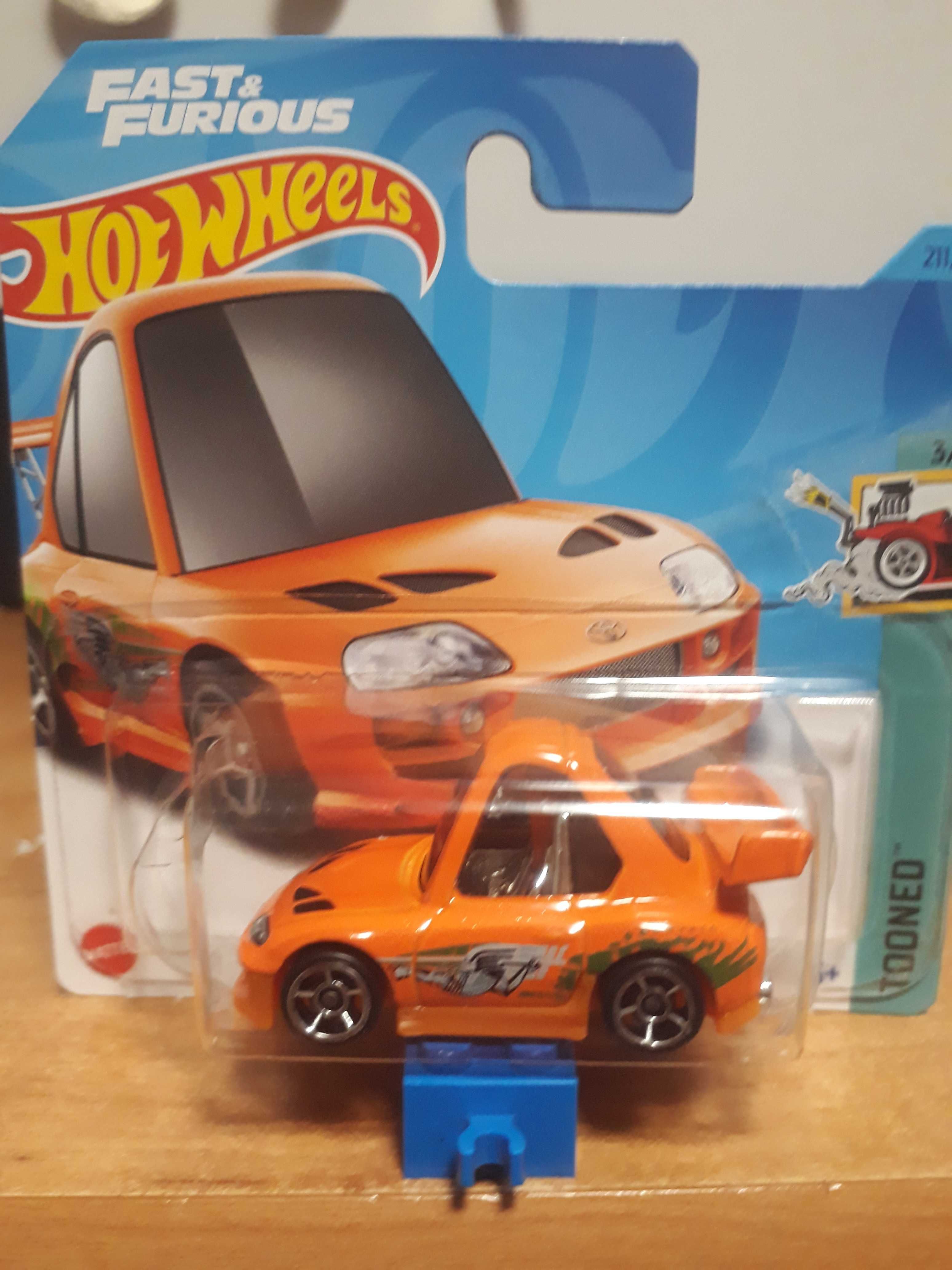 Autka hot wheels