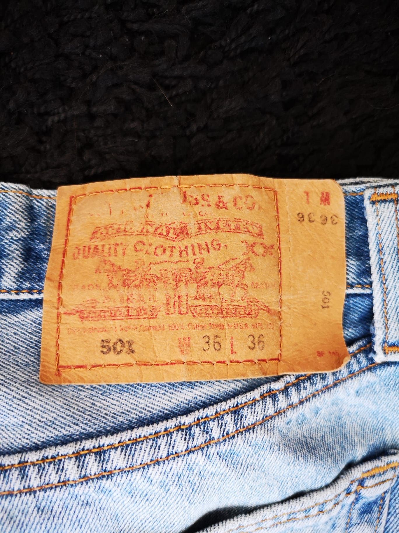 2x Calças Levi's 501 homem originais