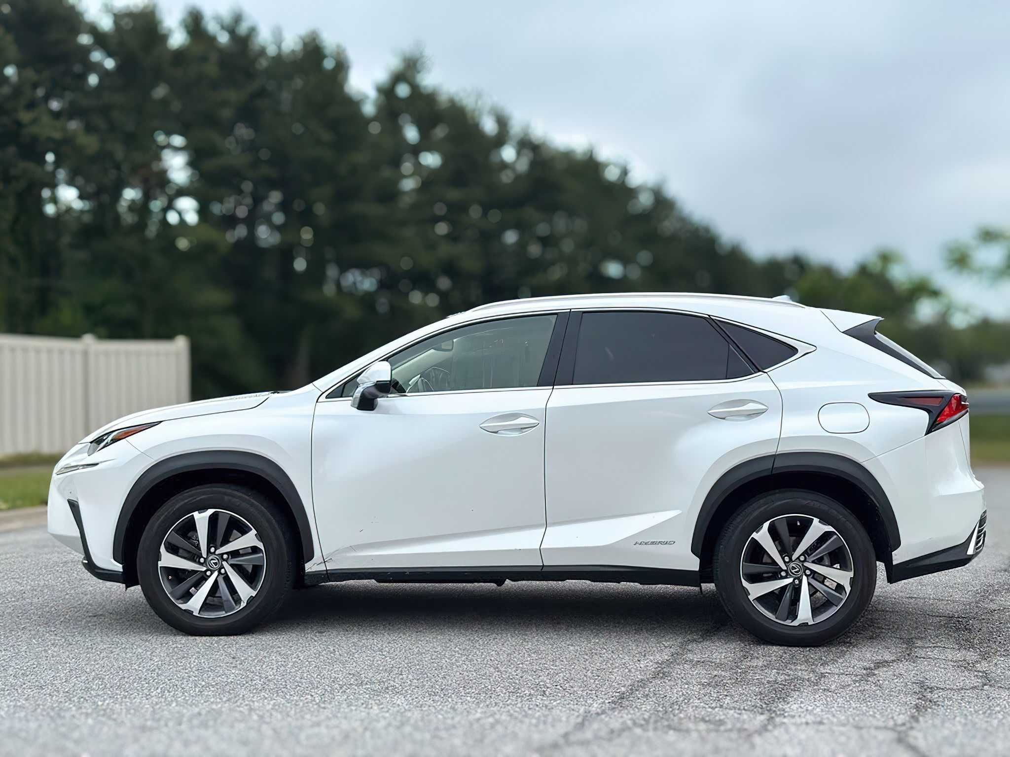 Lexus NX 300h 2019