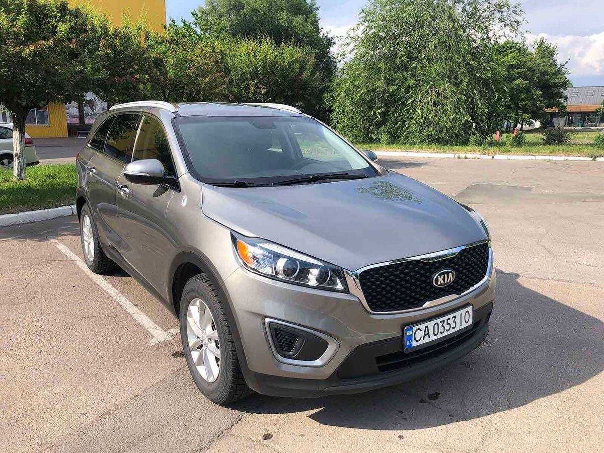 Кіа Sorento 2015 рік