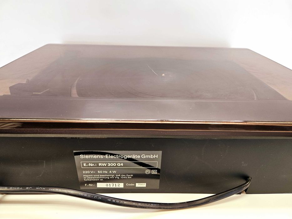 Gramofon Siemens RW 300 G4
