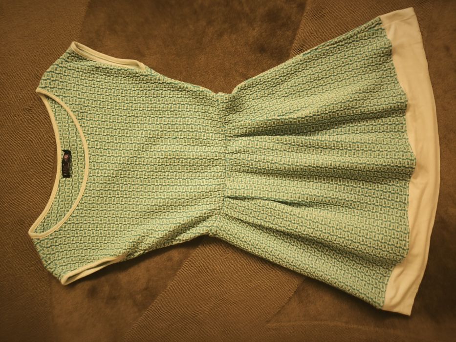 Vestido confortável que não encorrilha