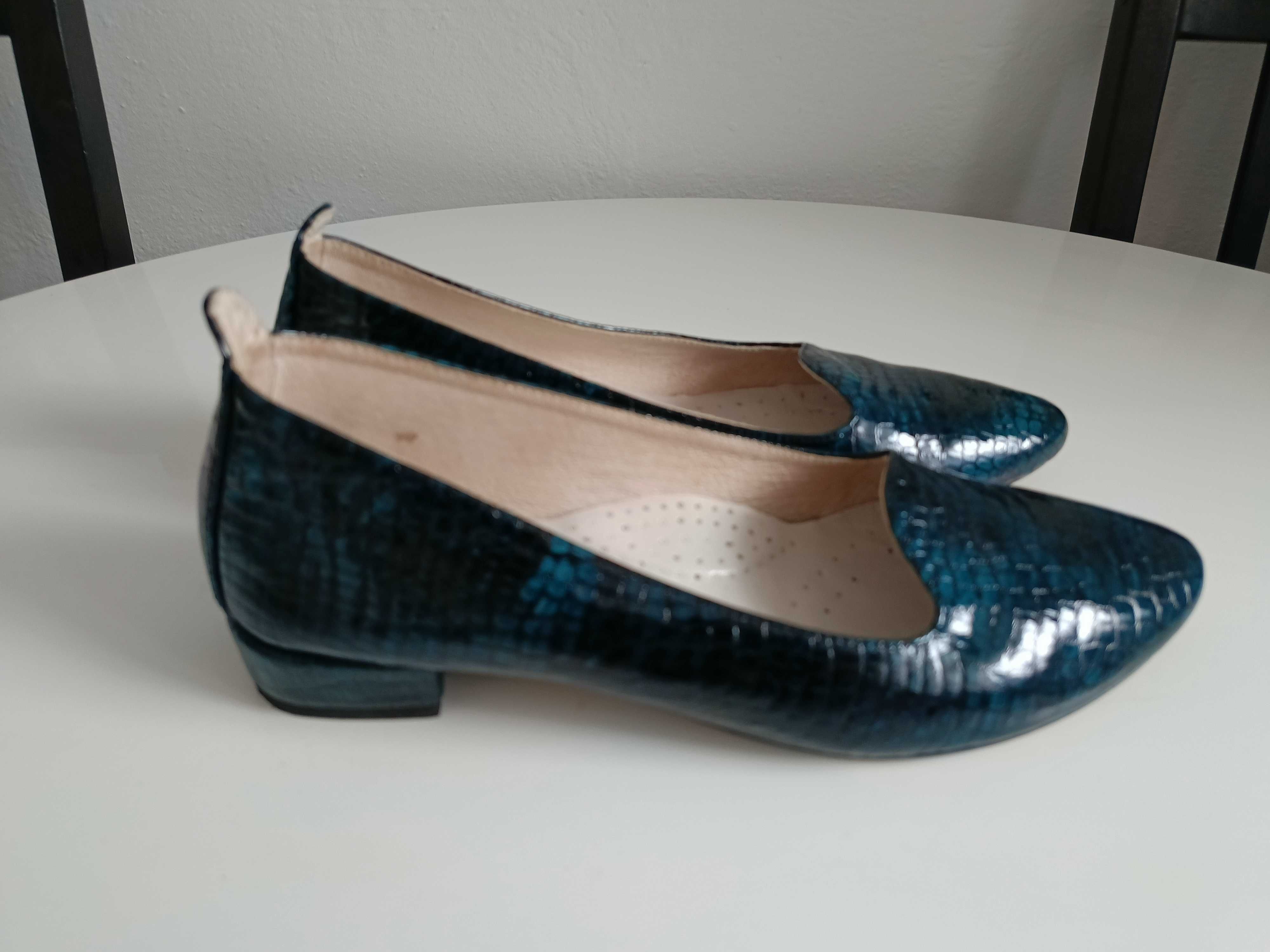 Czółenka lordsy baleriny 40 41 7 Casu Lasocki Zara Badura Gino Rossi