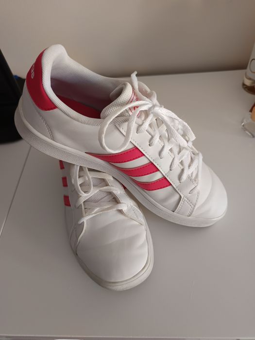 Sapatilha Adidas 38,5