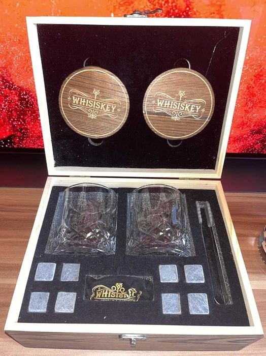 Zestaw do Whisky Szklanki Kamienie Pudełko Prezent + GRATIS Podkładki