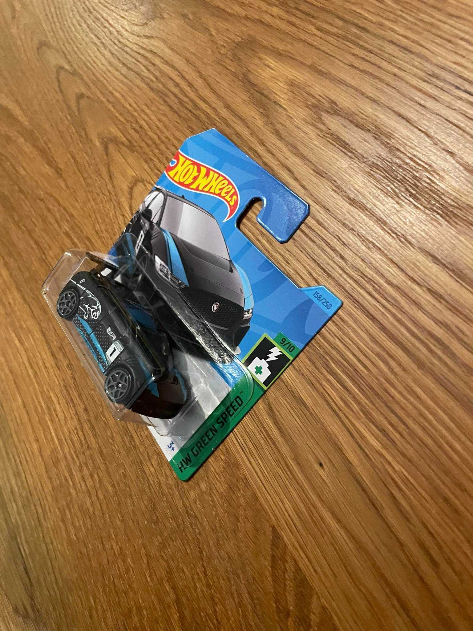 Hot Wheels Jaguar I-Pace eTrophy