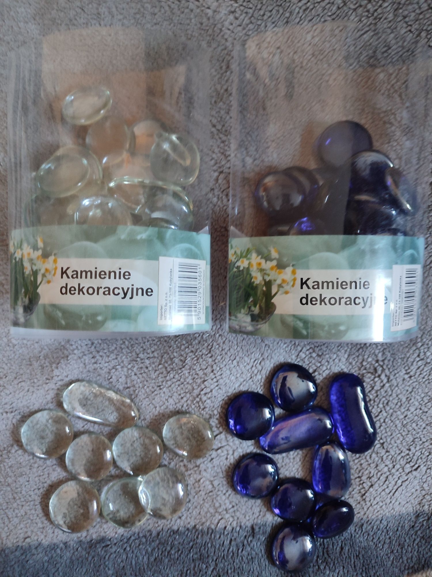 Kamienie dekoracyjne (2 komplety) dokompozycji i stroików ,nowe.