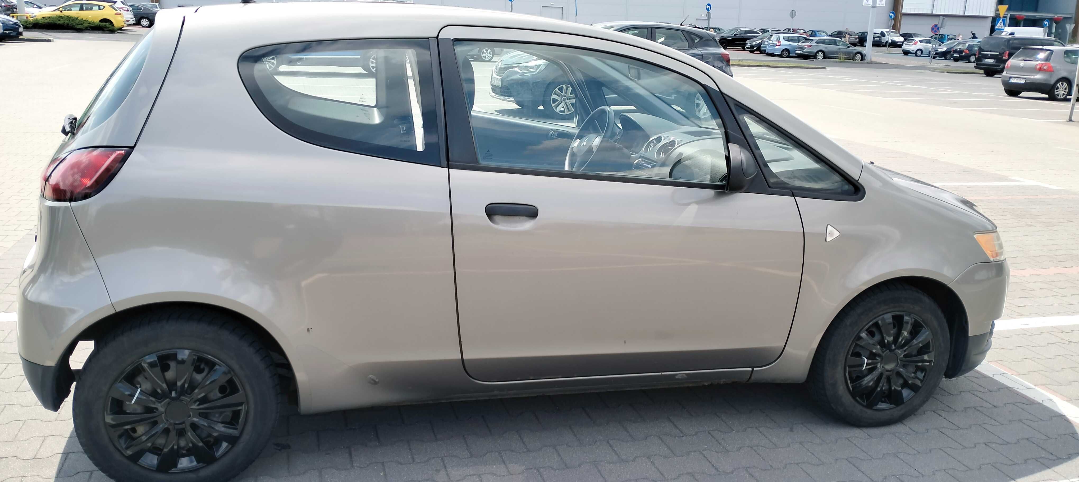 Mitsubishi Colt 2009