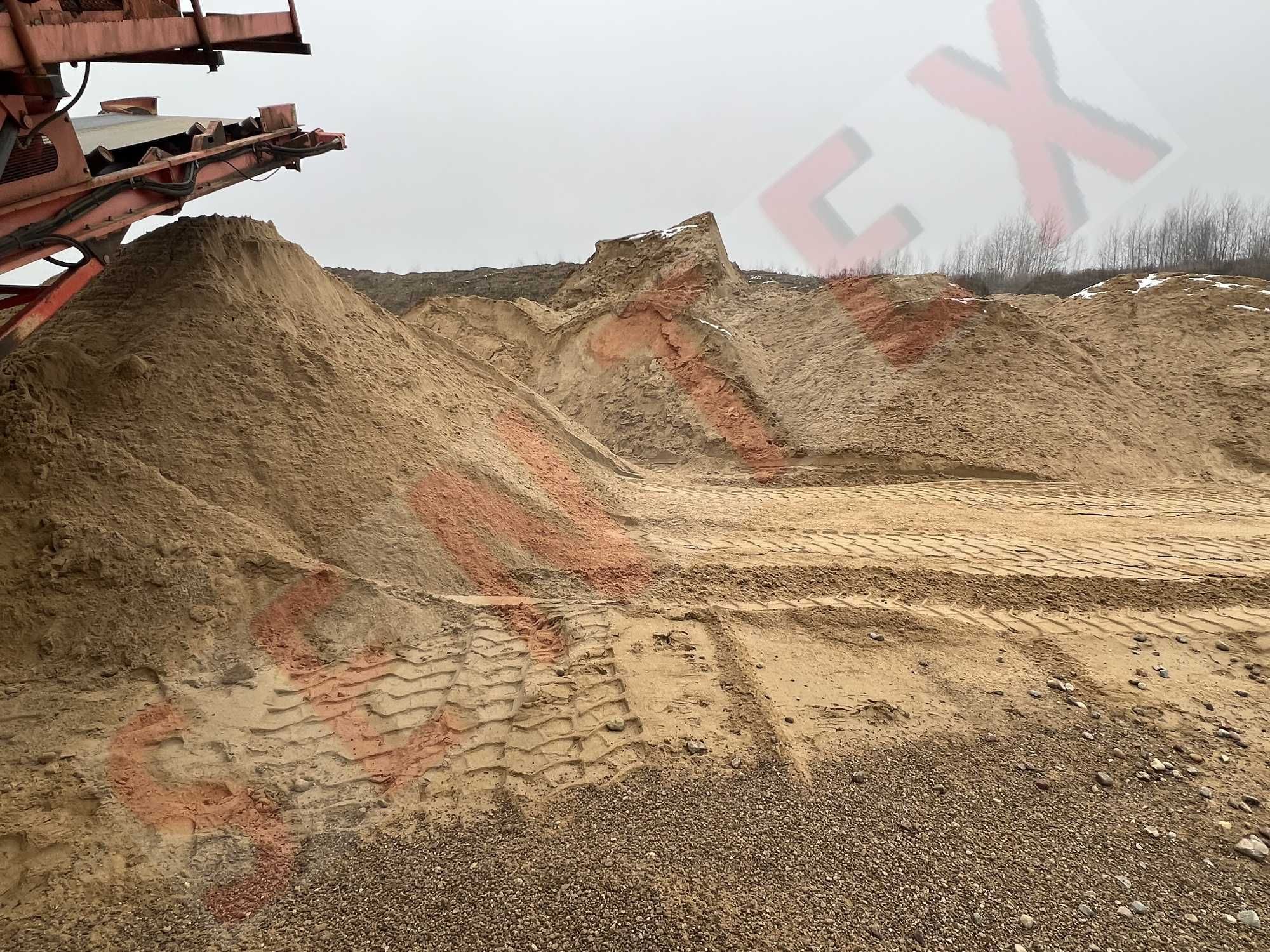 Kruszywa piasek żwir kamień płukany gruz humus czarnoziem piach ziemia