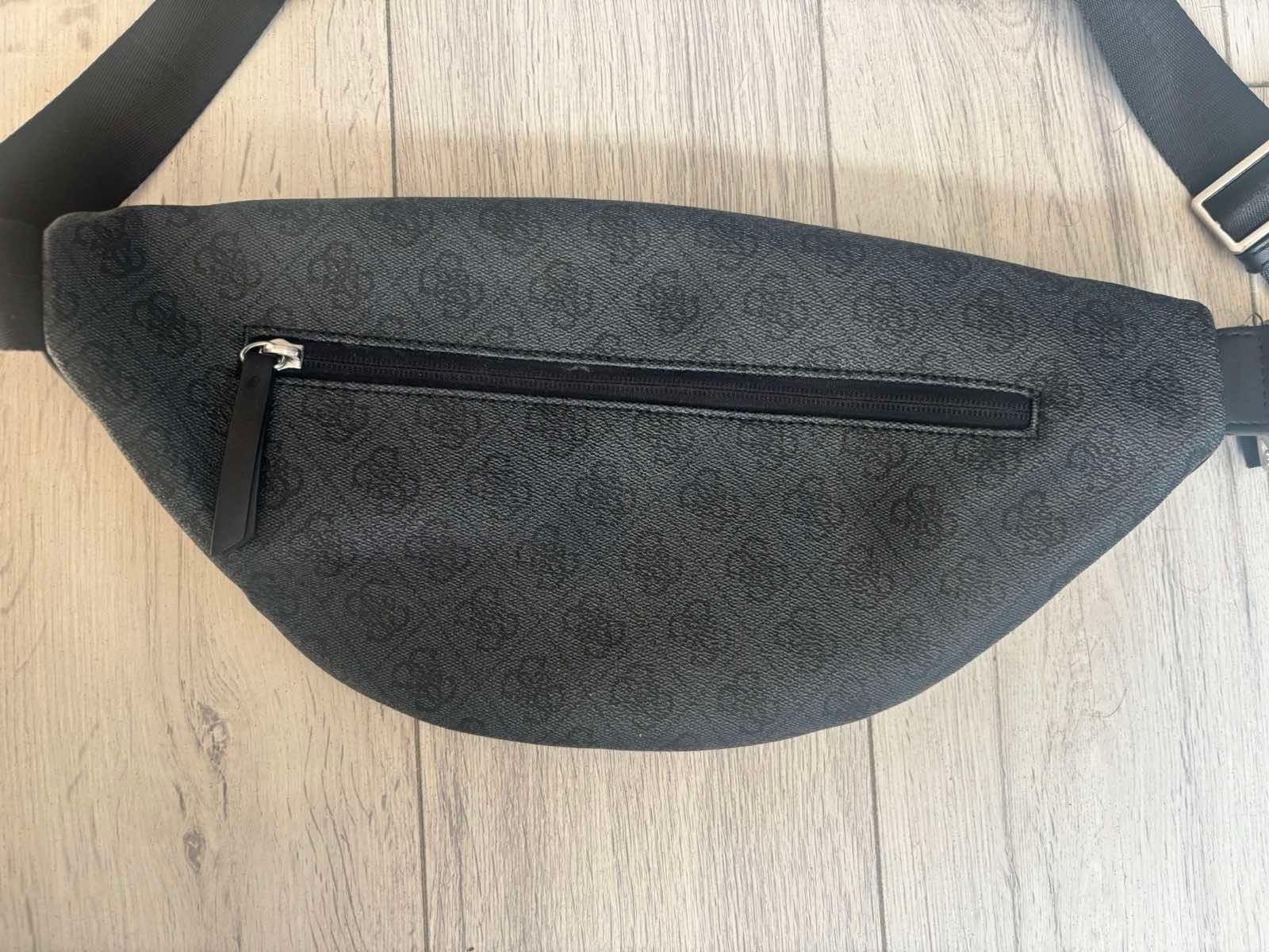 Saszetka Guess nerka TORINO
