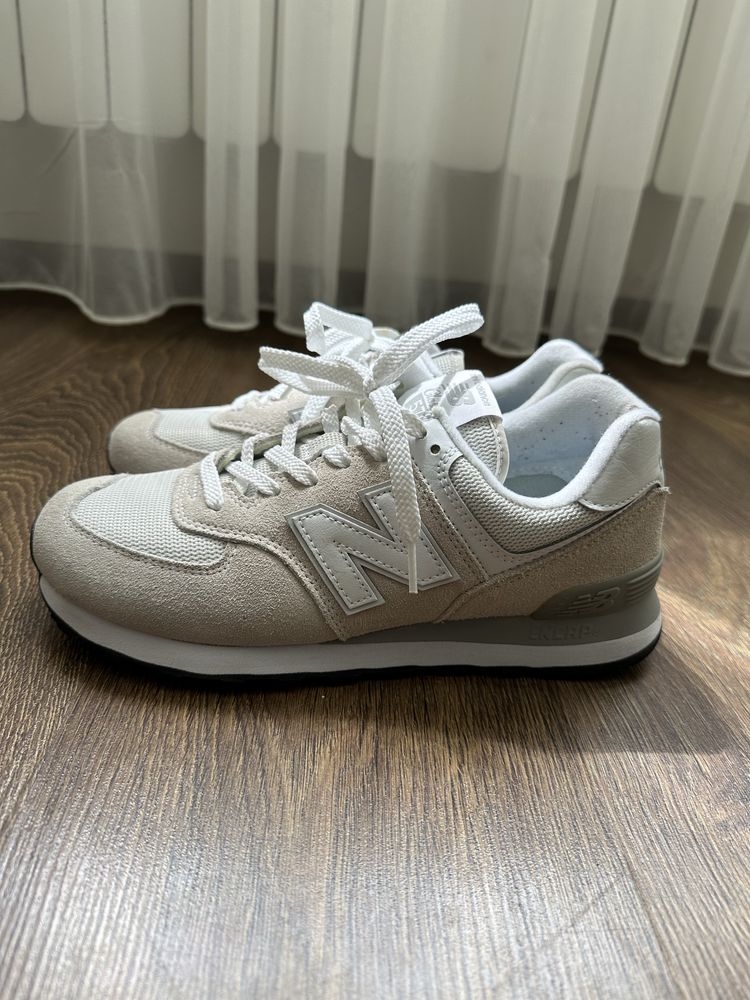 New Balance 574 Classic Gl Beige ML574EVW,40,5 розмір