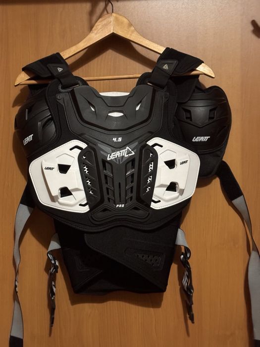 моточерепаха LEATT 4.5