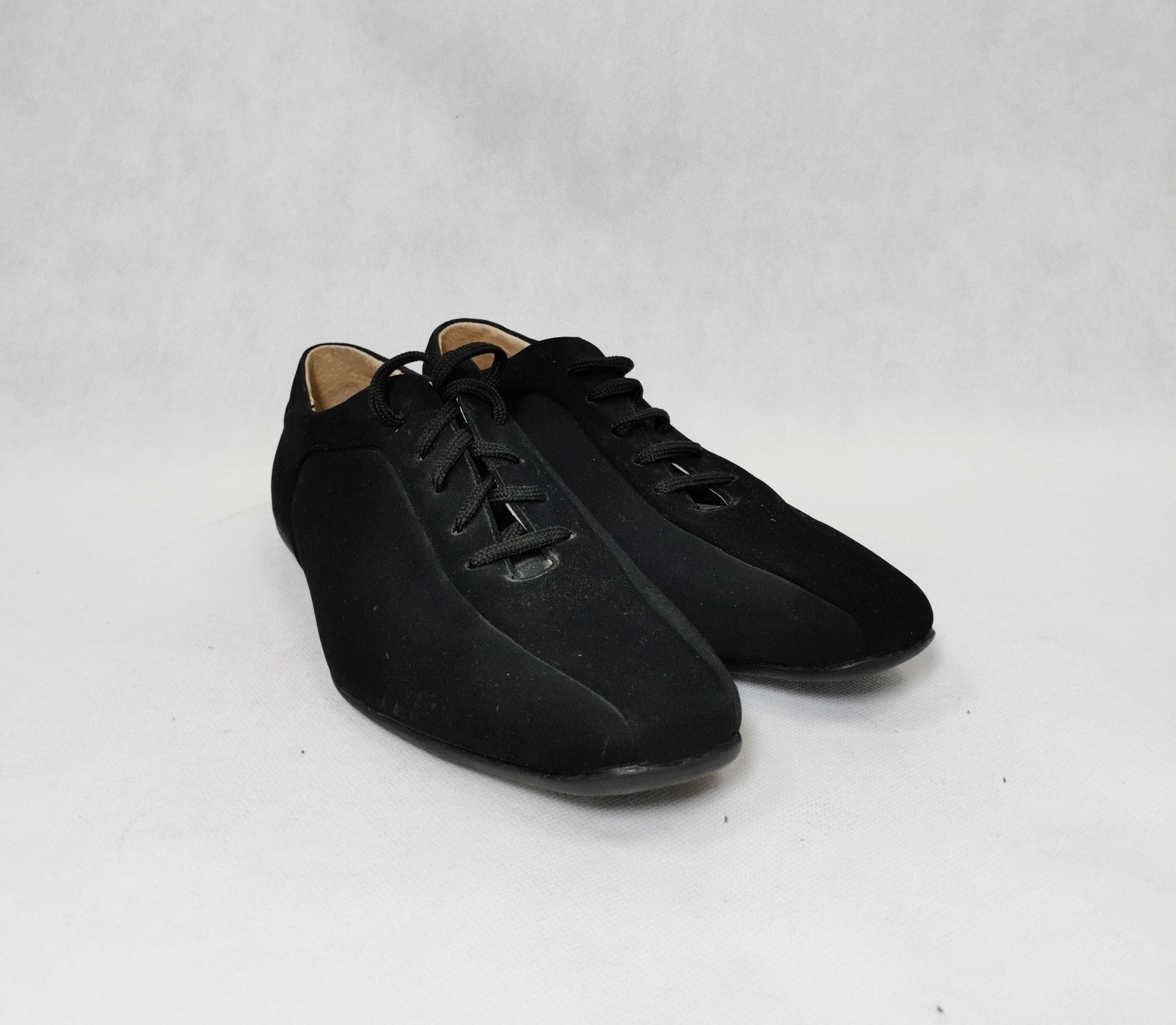 Buty półbuty męskie skórzane wizytowe sznurowane czarne GOOR 41 BM0026