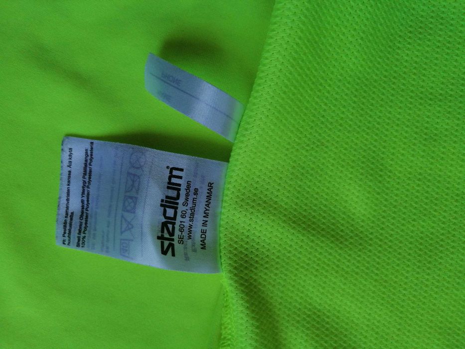 SOC, jak nowa, koszulka treningowa szwedzkej firmy. R.158-164