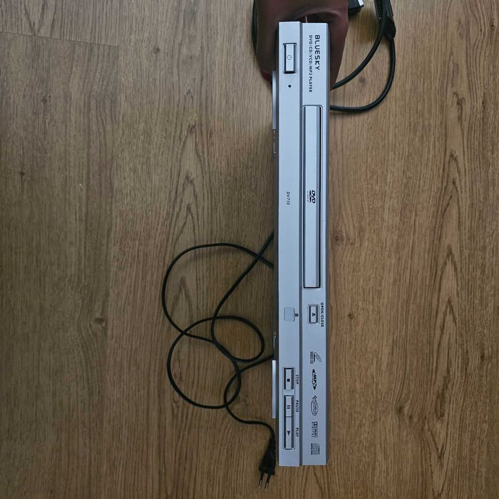 DVD Bluesky DV710