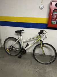 Bicicleta roda 26”