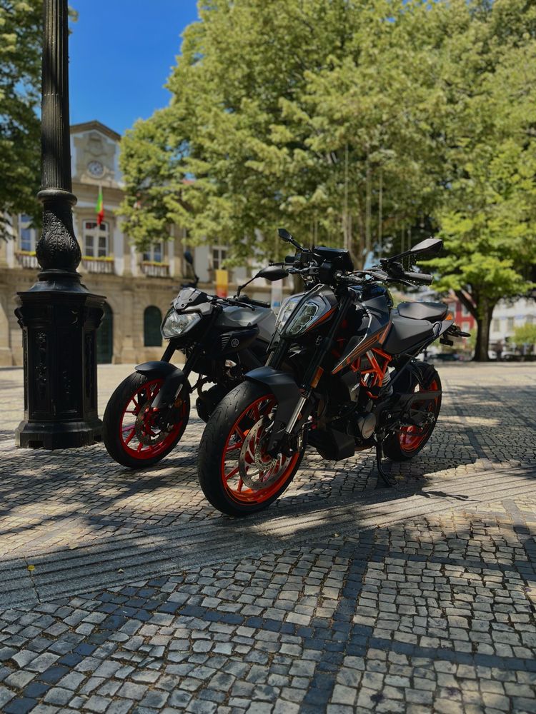 KTM duke 125