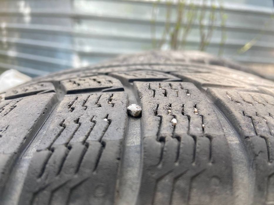 Nokian WR4 зима 235/45 R18