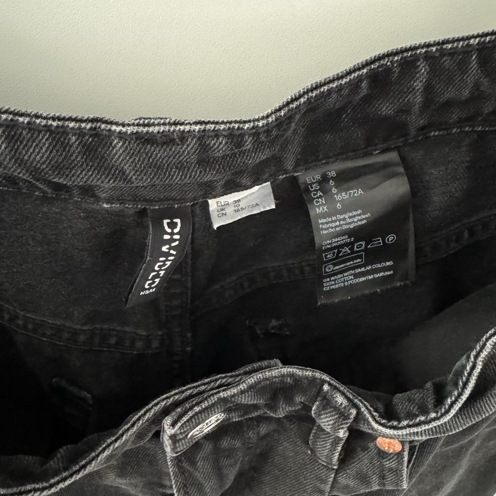 Джинсові шорти бермуди h&m divided 38 м