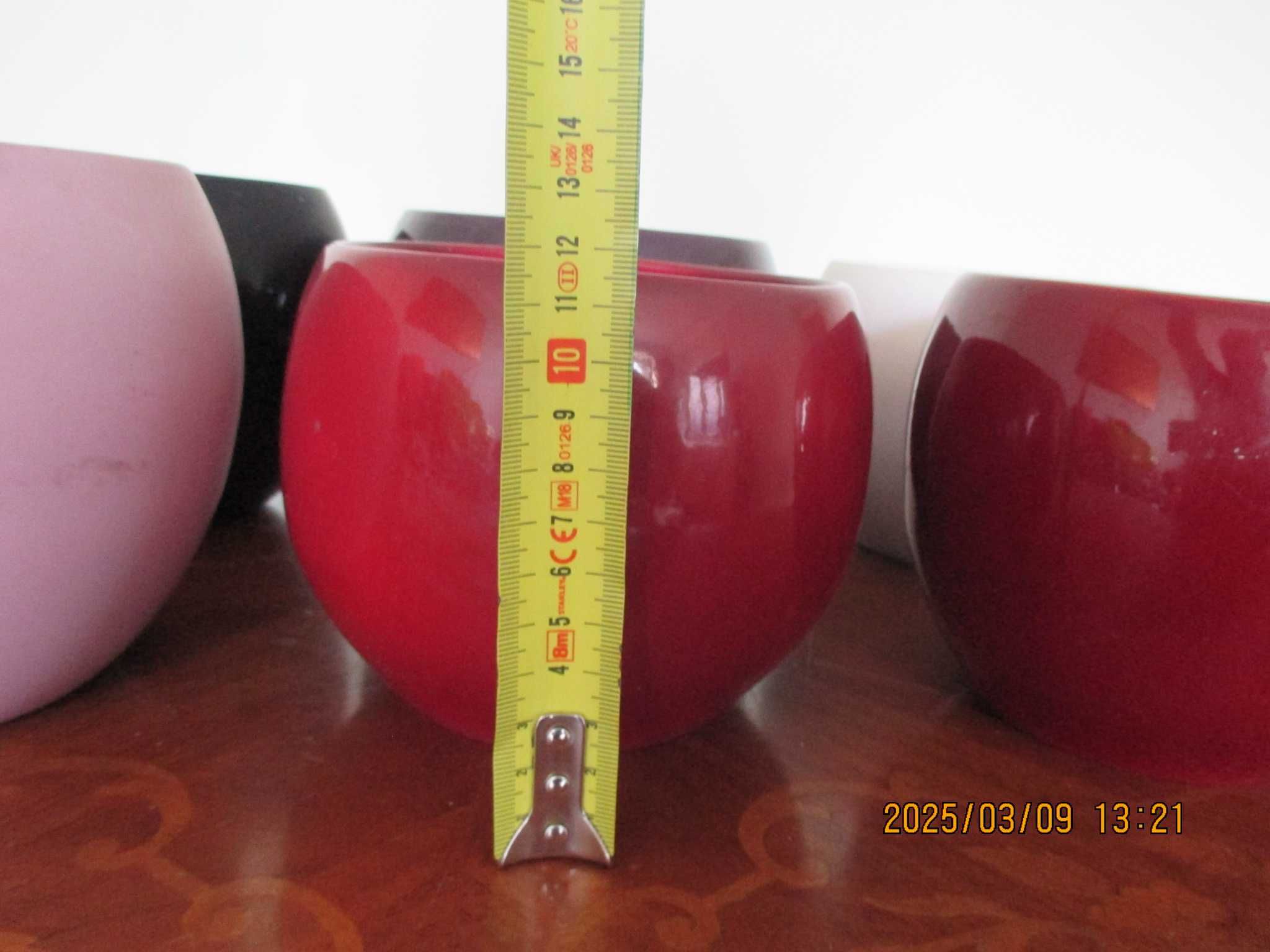 Zestaw 5 szt. doniczek ceramicznych - kule (12 i 13 cm wysokości)