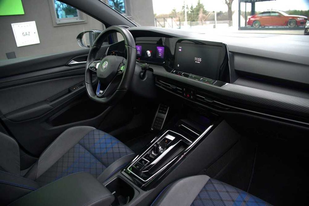 Volkswagen Golf 8R 426KM Akrapovič Harman Kardon Dach panoramiczny