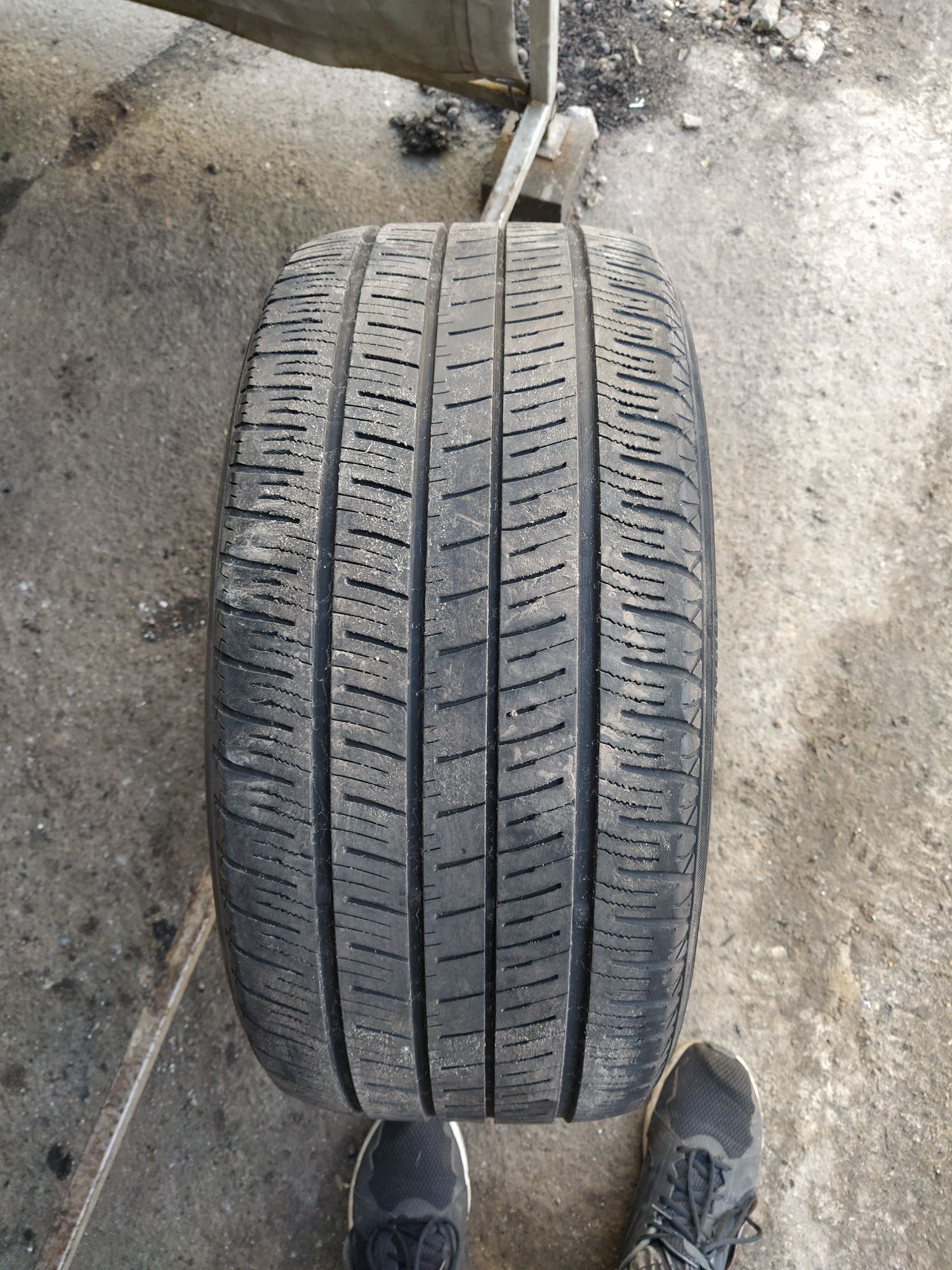 Комплект літньої резини YOKOHAMA 245/40 R18 97V