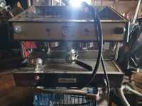 Maquina de Café Fiamma Europa 2 + Moinho