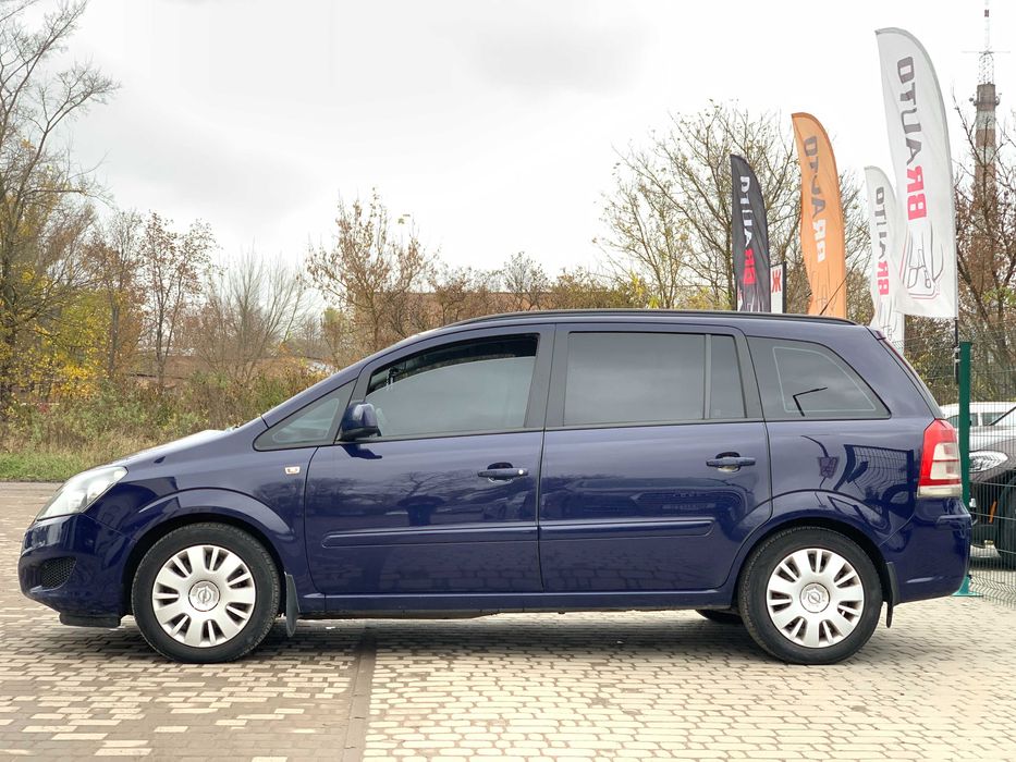 Opel Zafira 2011 1.7 дизель