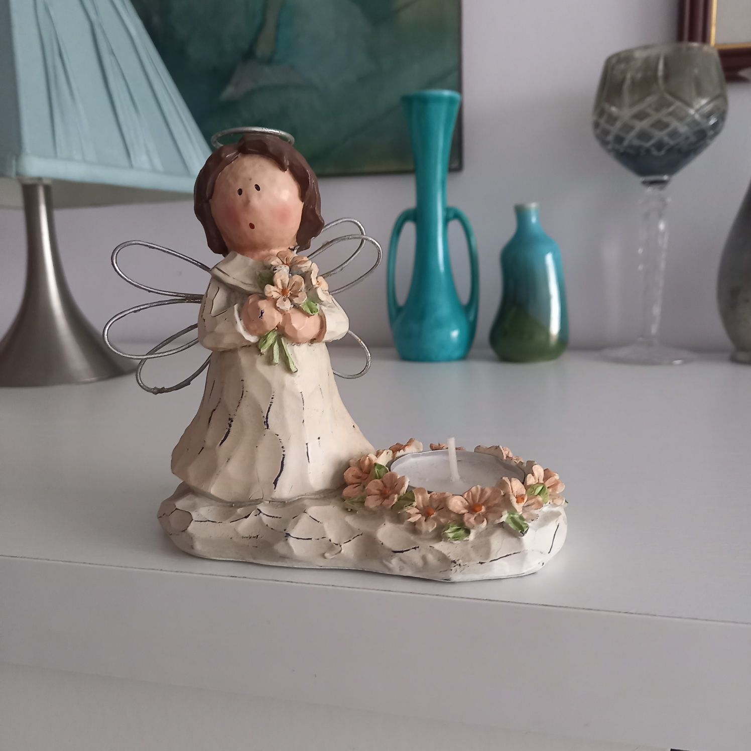 Anioł i świecznik na tealight figurka ceramiczna vintage aniołek