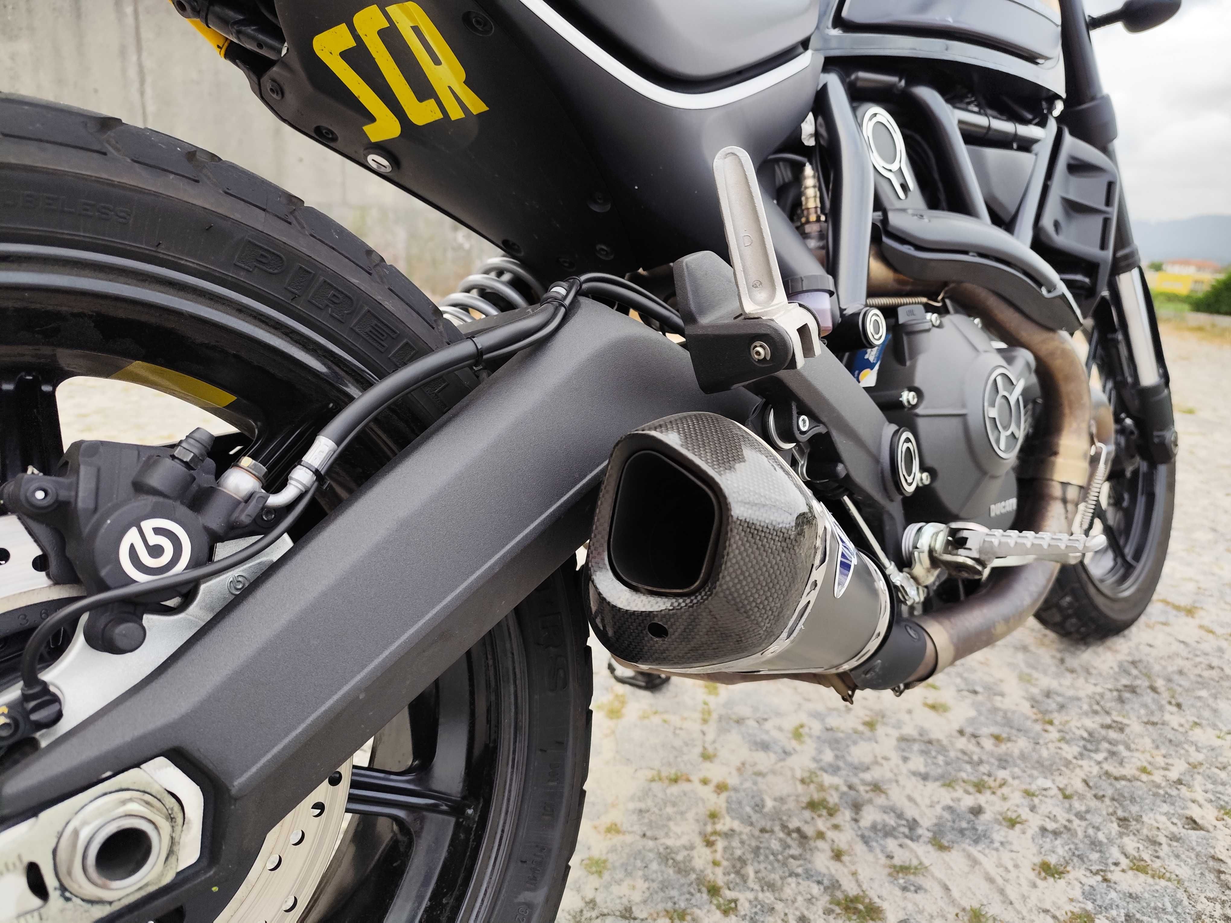Ducati Scrambler 800 Full Trotthle
