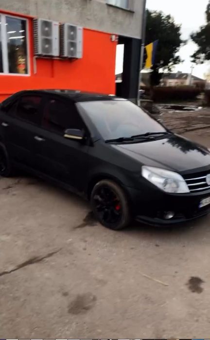 Продам машину GEELY MK 2012