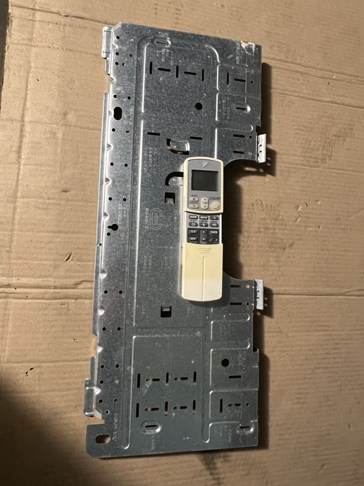 Кондиционер инвертор Daikin  RXG25E3V1B