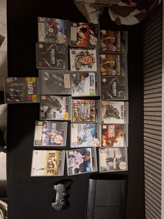 PlayStation 3 PS3 Super Slim 250GB + 20 GIER + Pad - KOMPLE