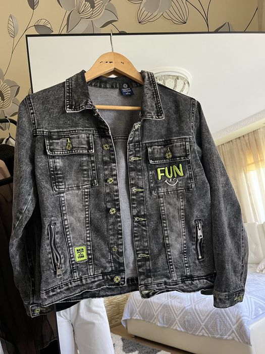 Джинсова куртка