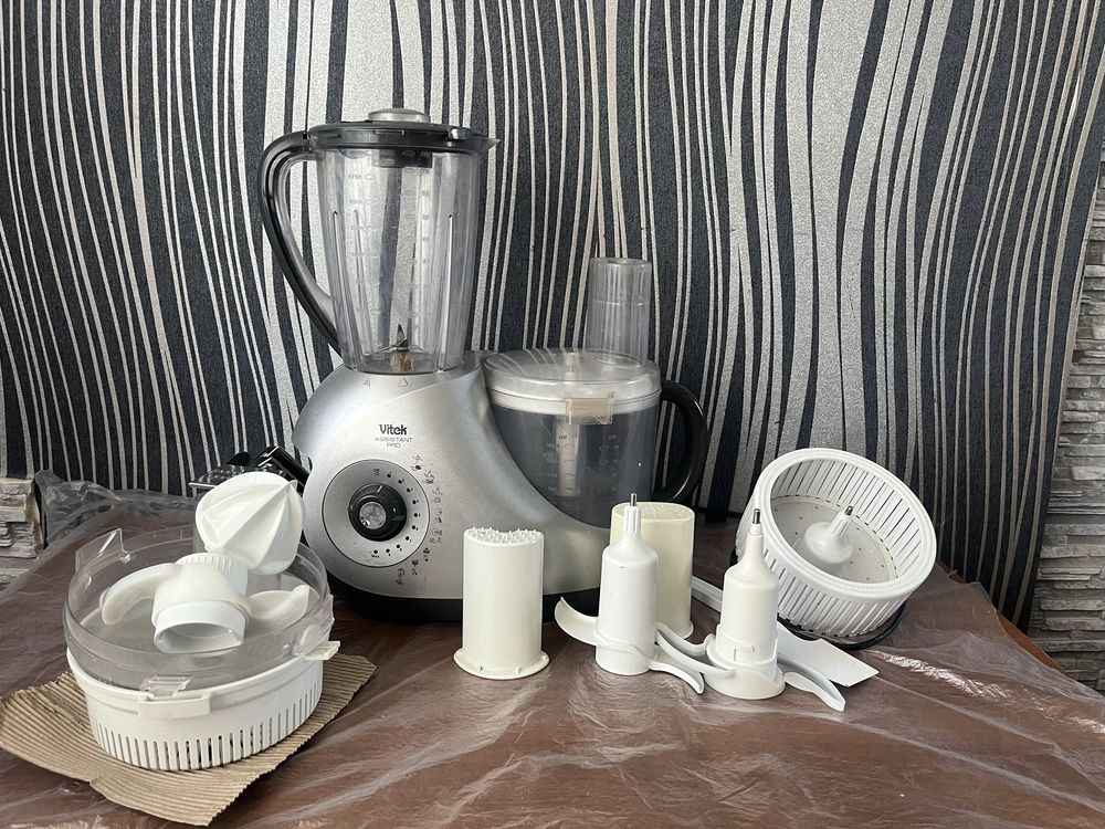 Кухонний комбайн Vitek-1616 sr