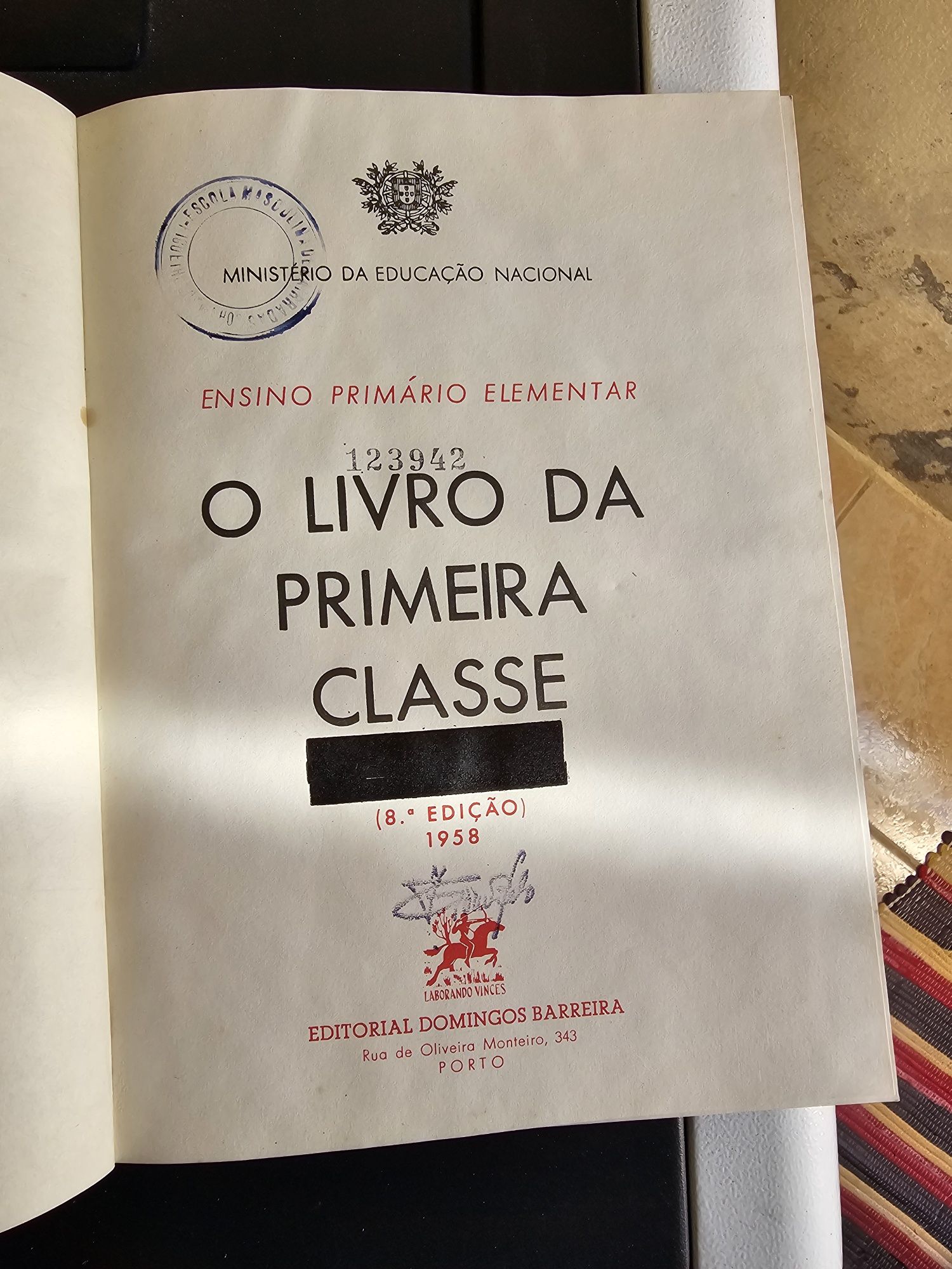 Livros escolares usados