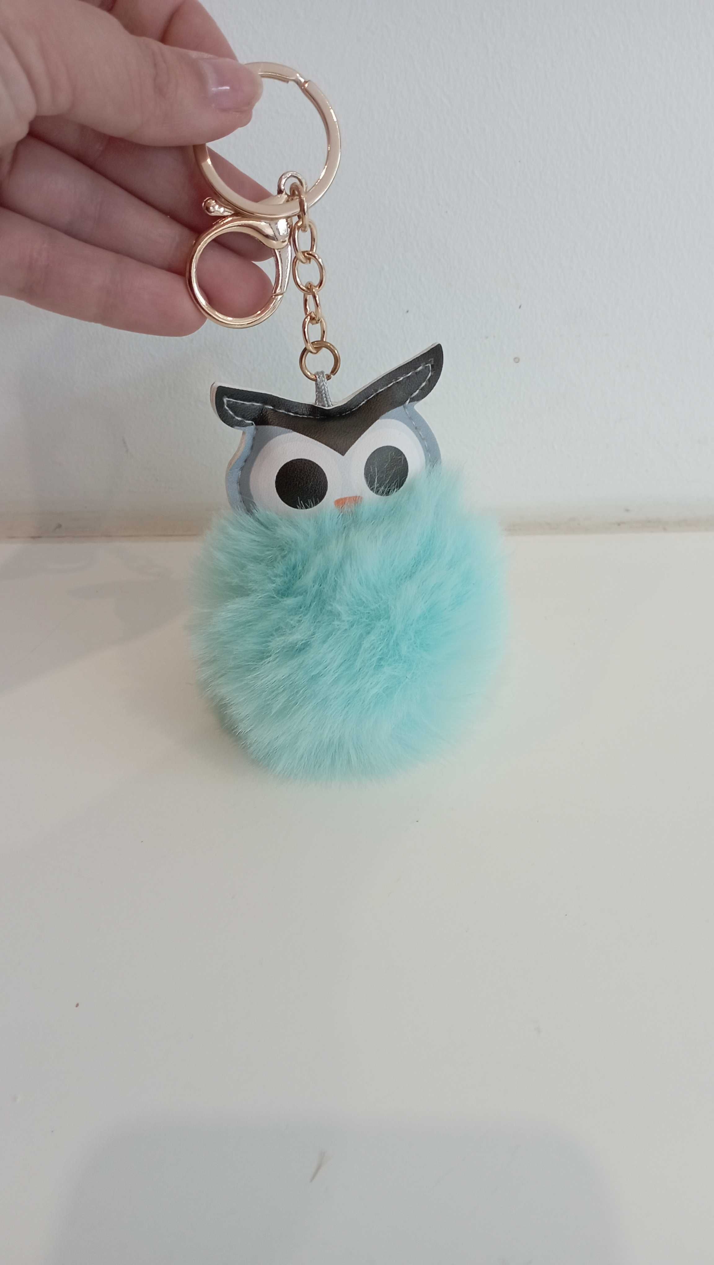Porta-chaves Coruja com Pompom
