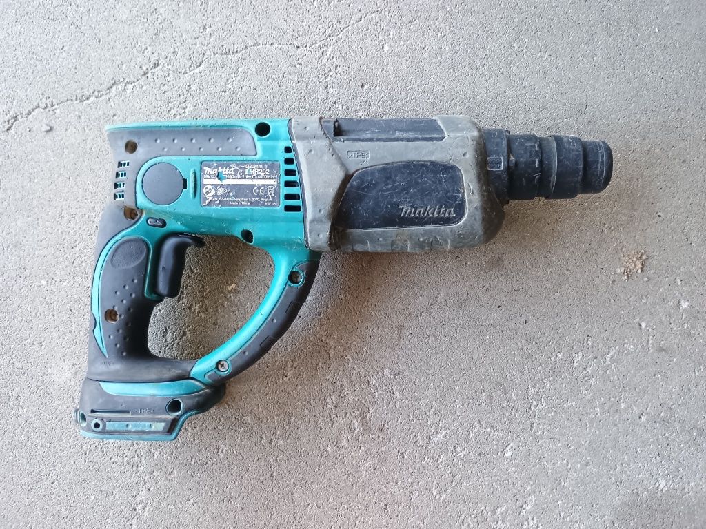 Młotowiertarka Makita DHR 202 18 V LXT