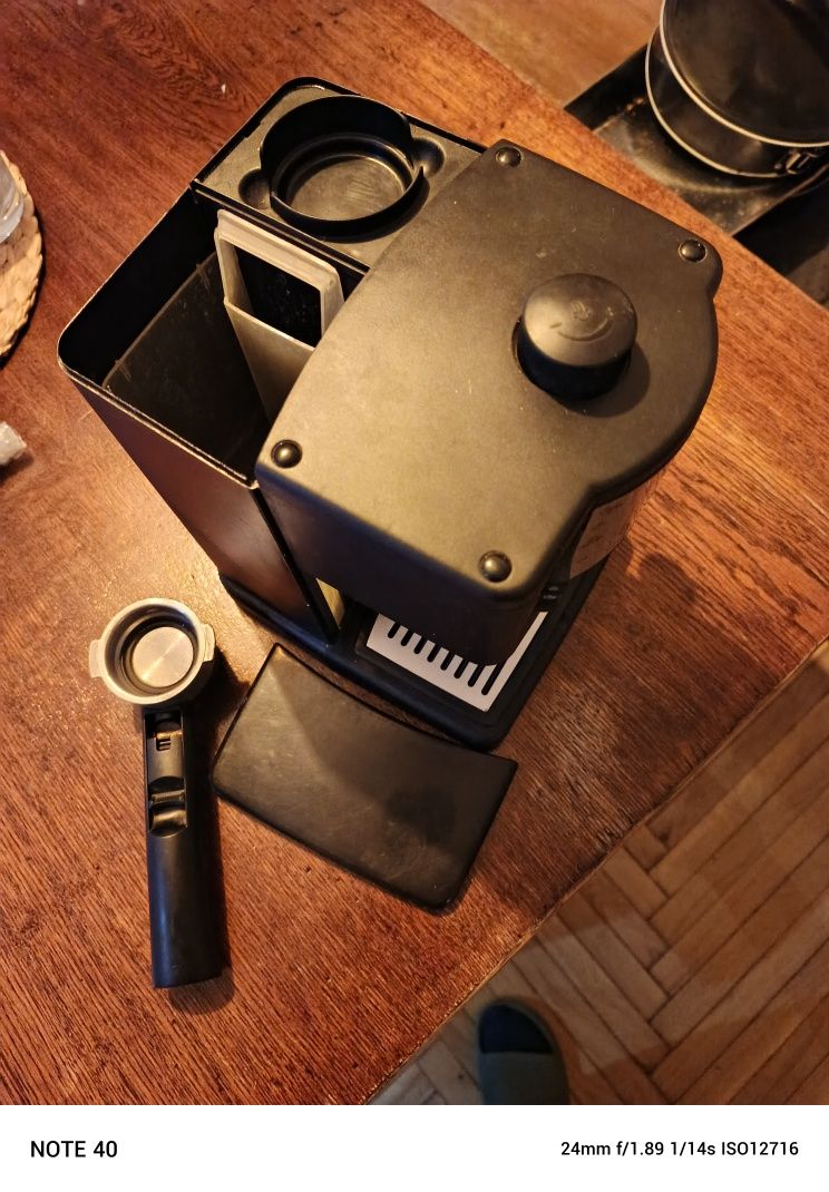Ekspres do kawy DeLonghi