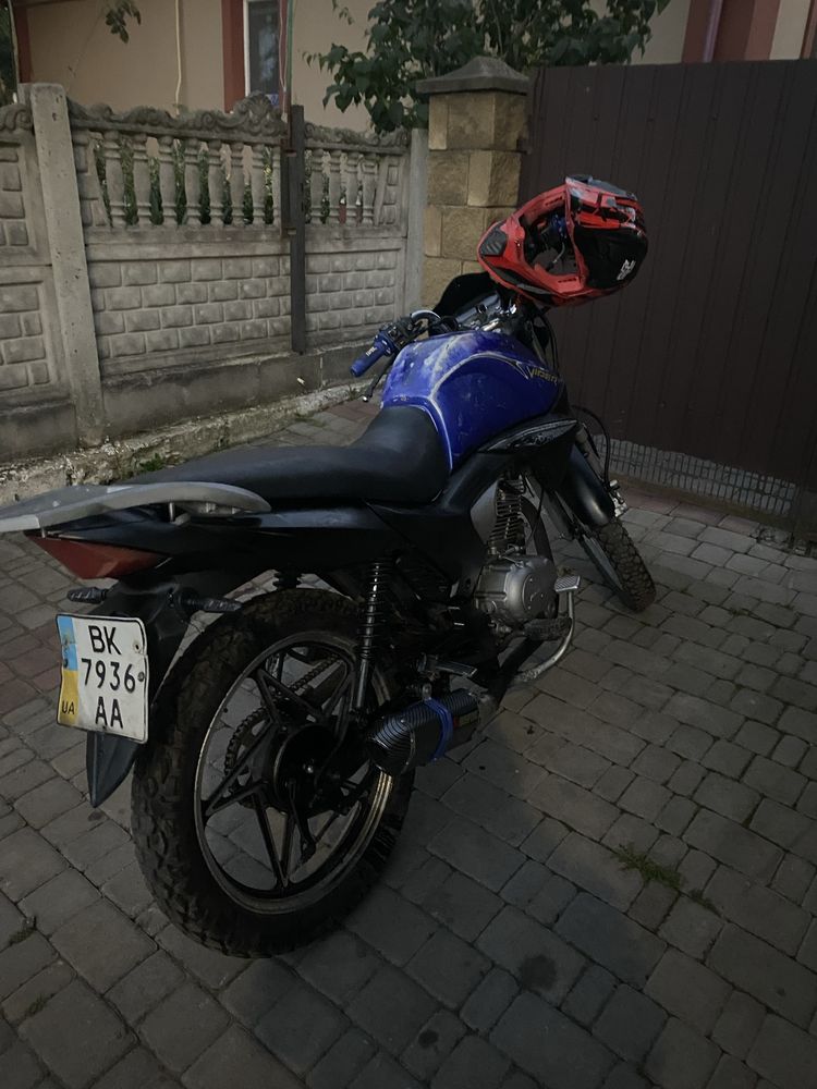 Продам мотоцикл вайпер 200