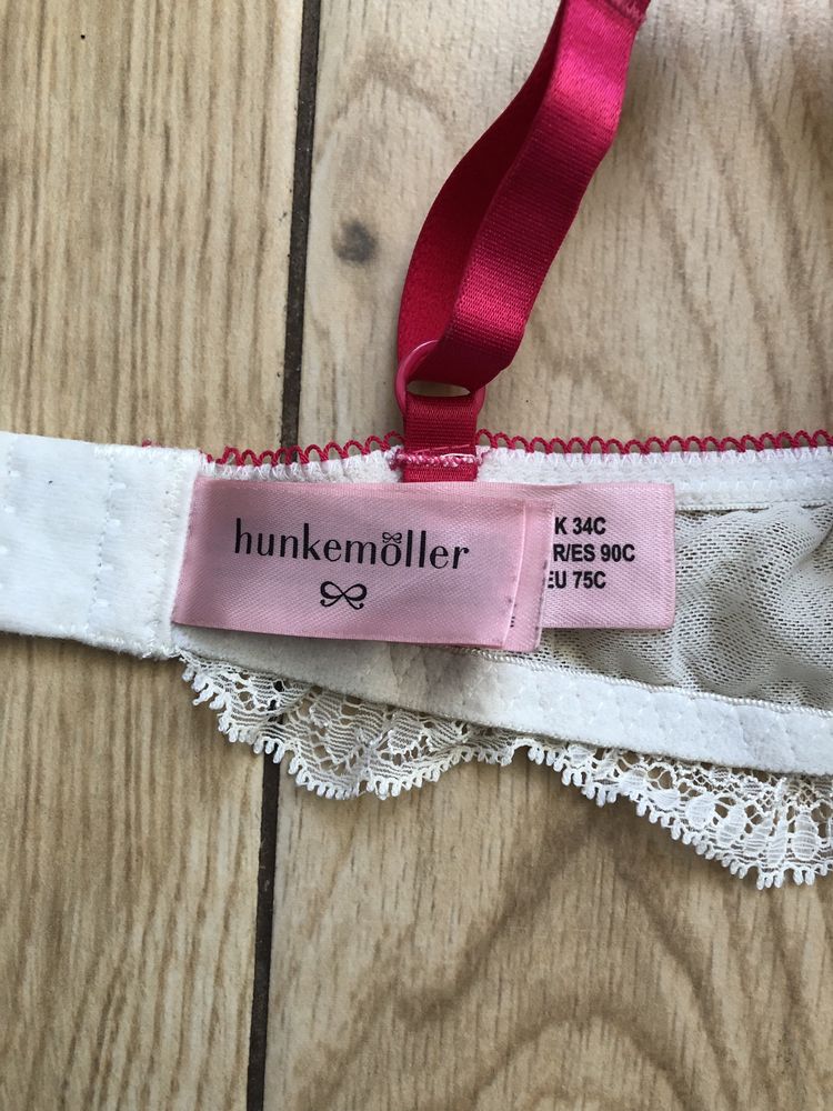 Biustonosz w kwiaty Hunkemöller 75C