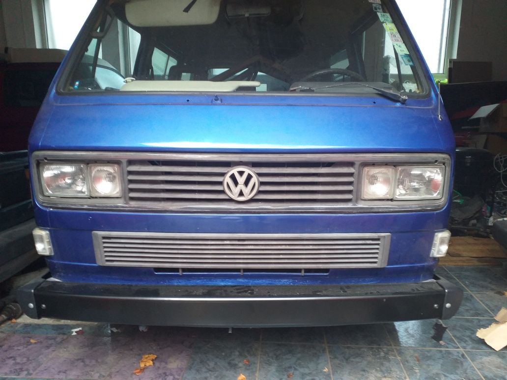 Atrapa grill pod kwadraty vw t3 t25 multivan caravelle  syncro
