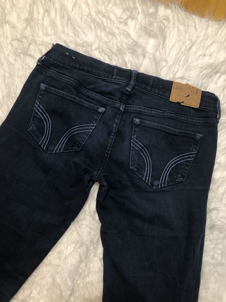 Spodnie rurki jeansy Hollister rozmiar S M W26 L31