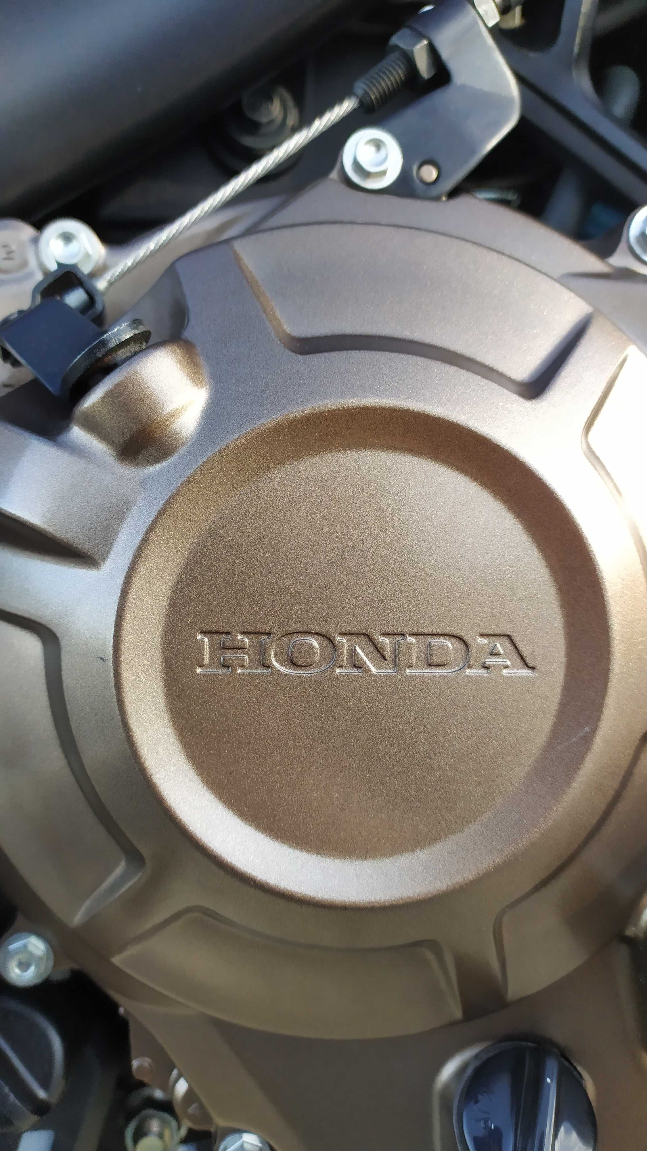 Honda CB650R (35KW livrete)
