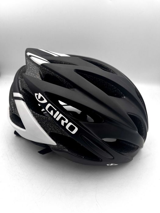 Powystawowy Kask Rowerowy Giro Savant r. S (51-55cm)